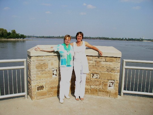 Overlooking the Confluence of the Mississippi and Missouri Rivers