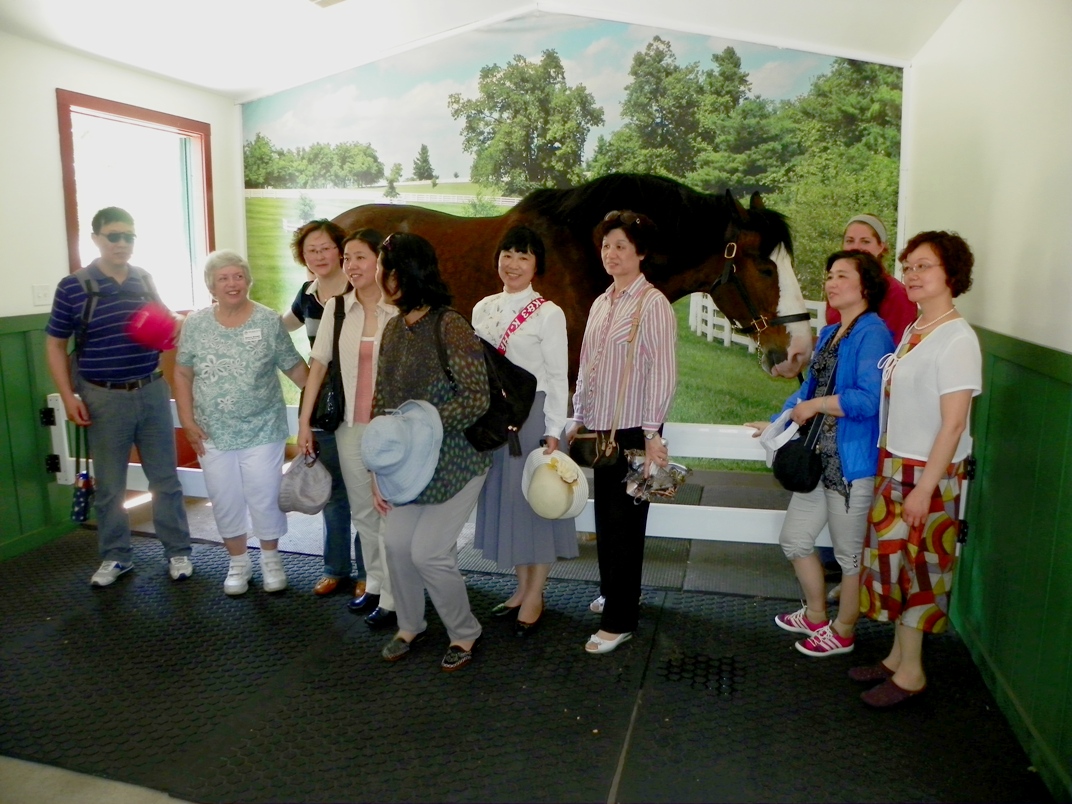 2011 Viewing Horses at Grant's Farm
