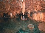 OnondagaCave02
